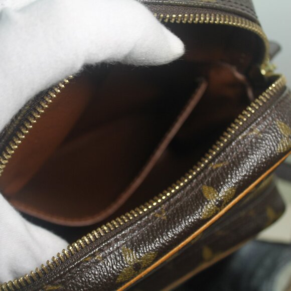 LOUIS VUITTON Monogram Amazone Shoulder Crossbody Bag - Picture 13 of 16